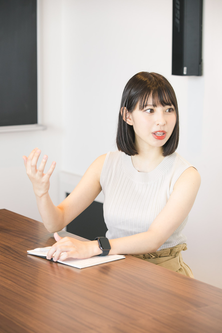 沖口優奈（マジカル・パンチライン）