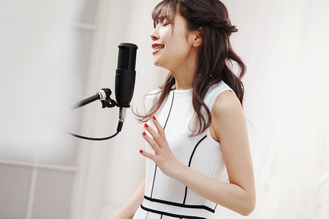 Singing Cosplayer Hikari