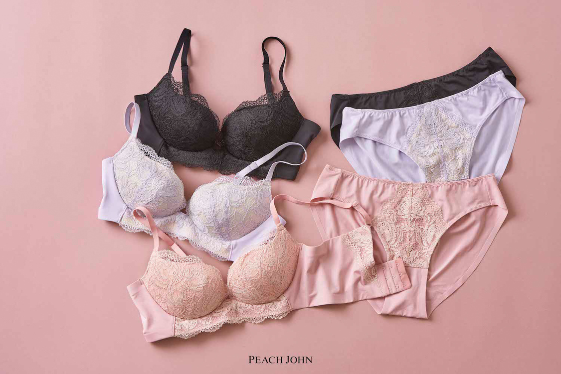 ぷるふわ育乳補整ブラ、ぷるふわショーツ