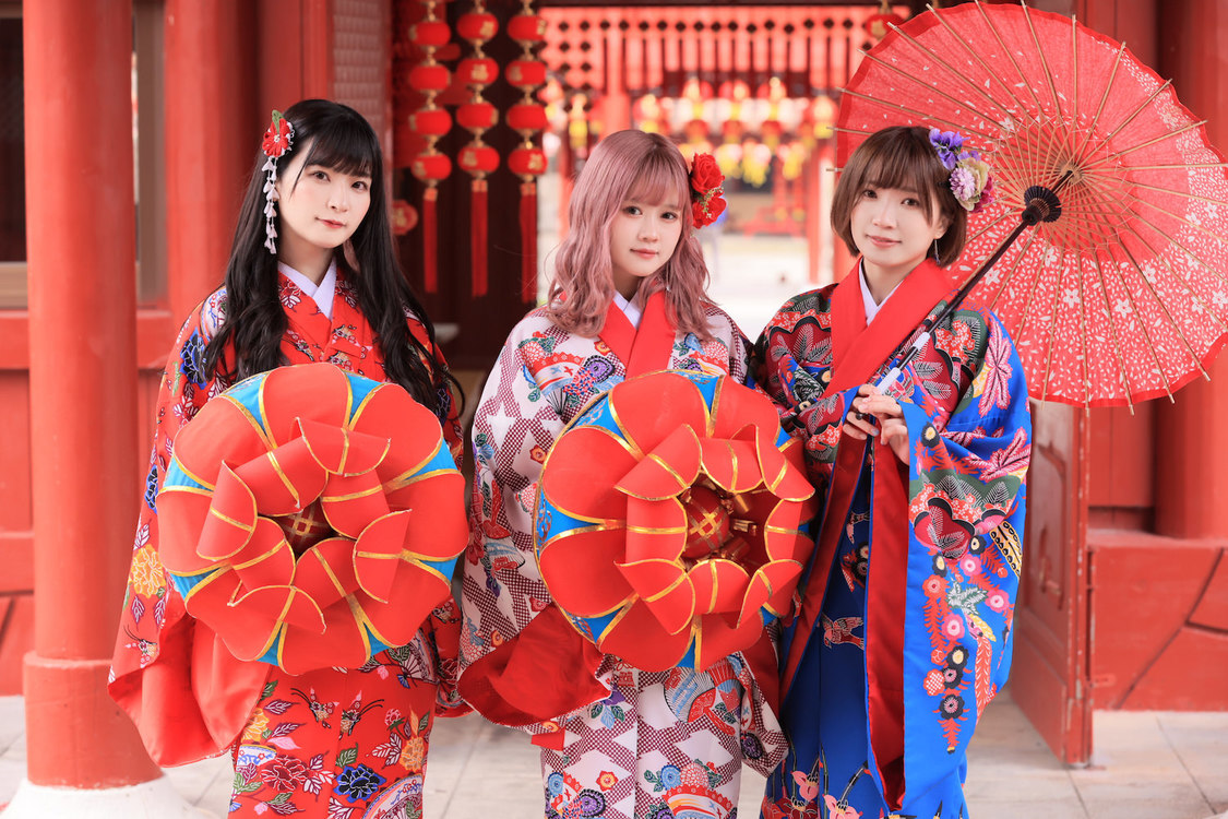 東城アミナ、雨森セラ、夏目ベール グラビアDVD『純情 in 沖縄』イメージカット