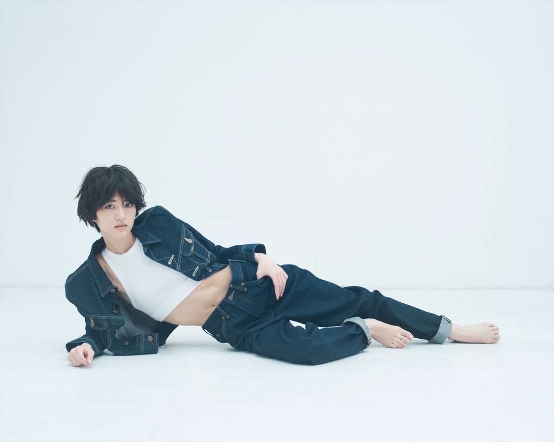 若月佑美2nd写真集より（撮影：嶌村吉祥丸）