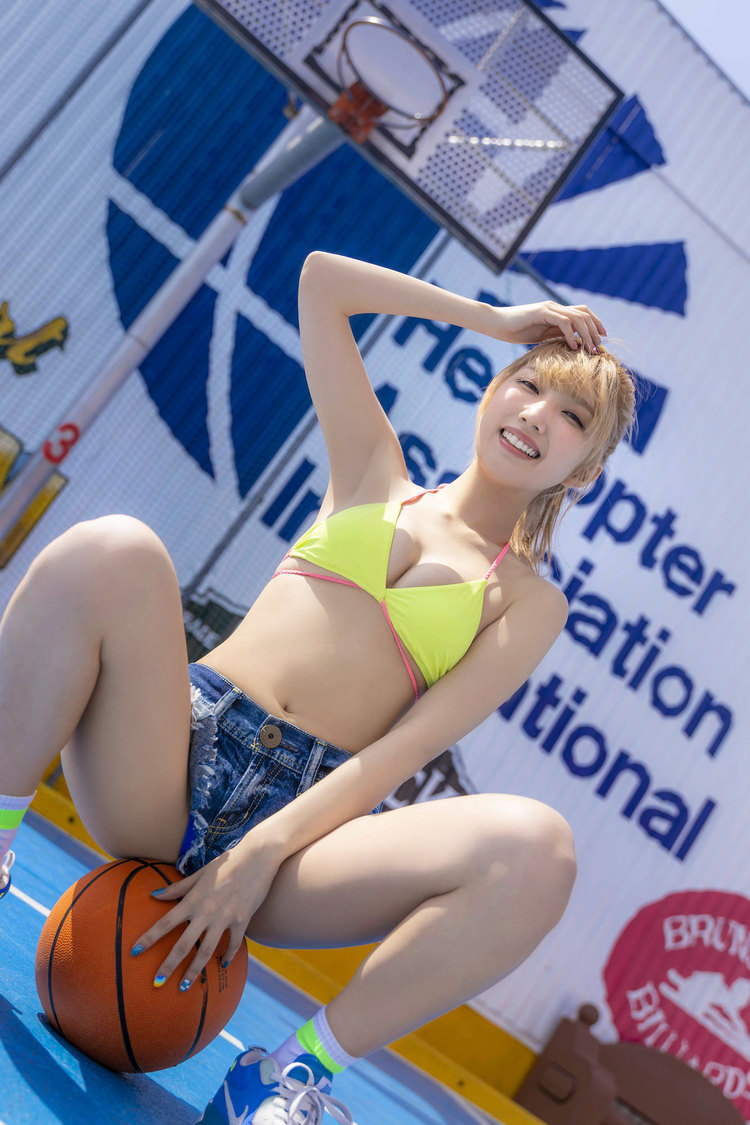 霜月めあ（(c)光文社／週刊FLASH　撮影：ムカイダマナト）