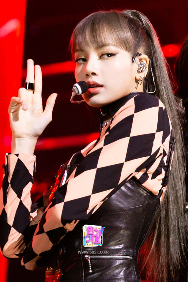 BLACKPINK『SBS人気歌謡』より（ⓒSBS）