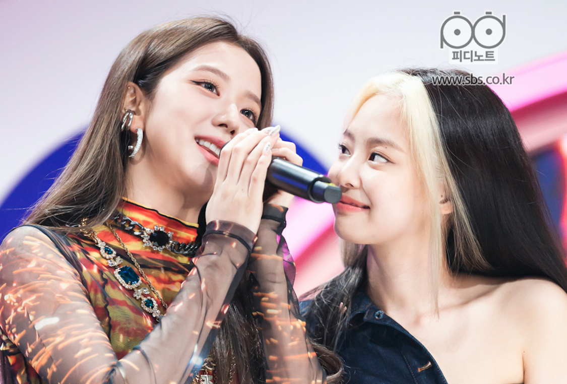 BLACKPINK『SBS人気歌謡』より（ⓒSBS）