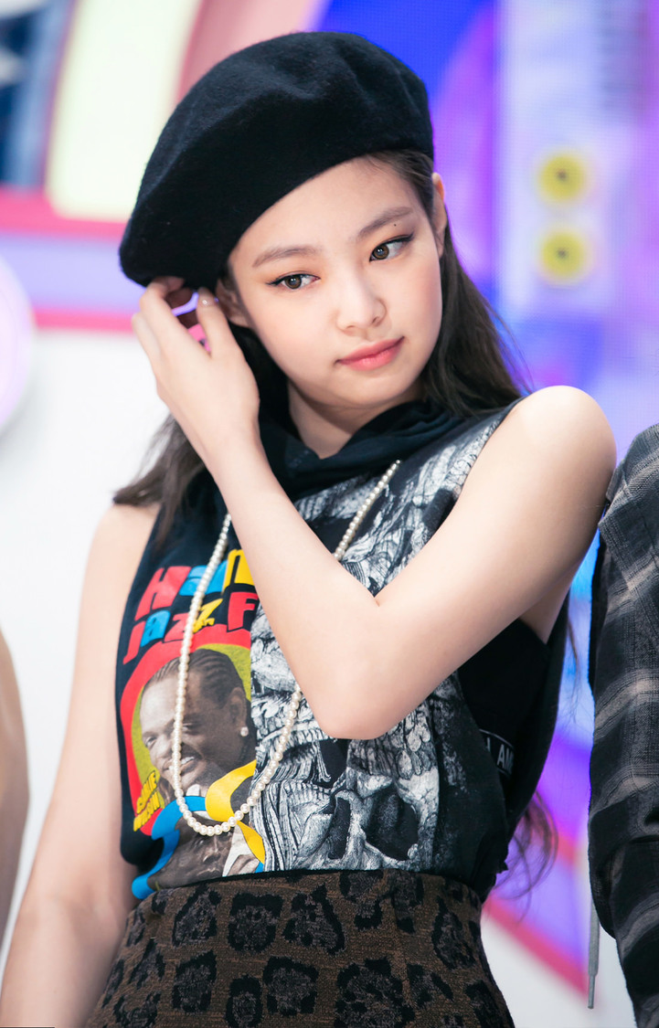 BLACKPINK『SBS人気歌謡』より（ⓒSBS）