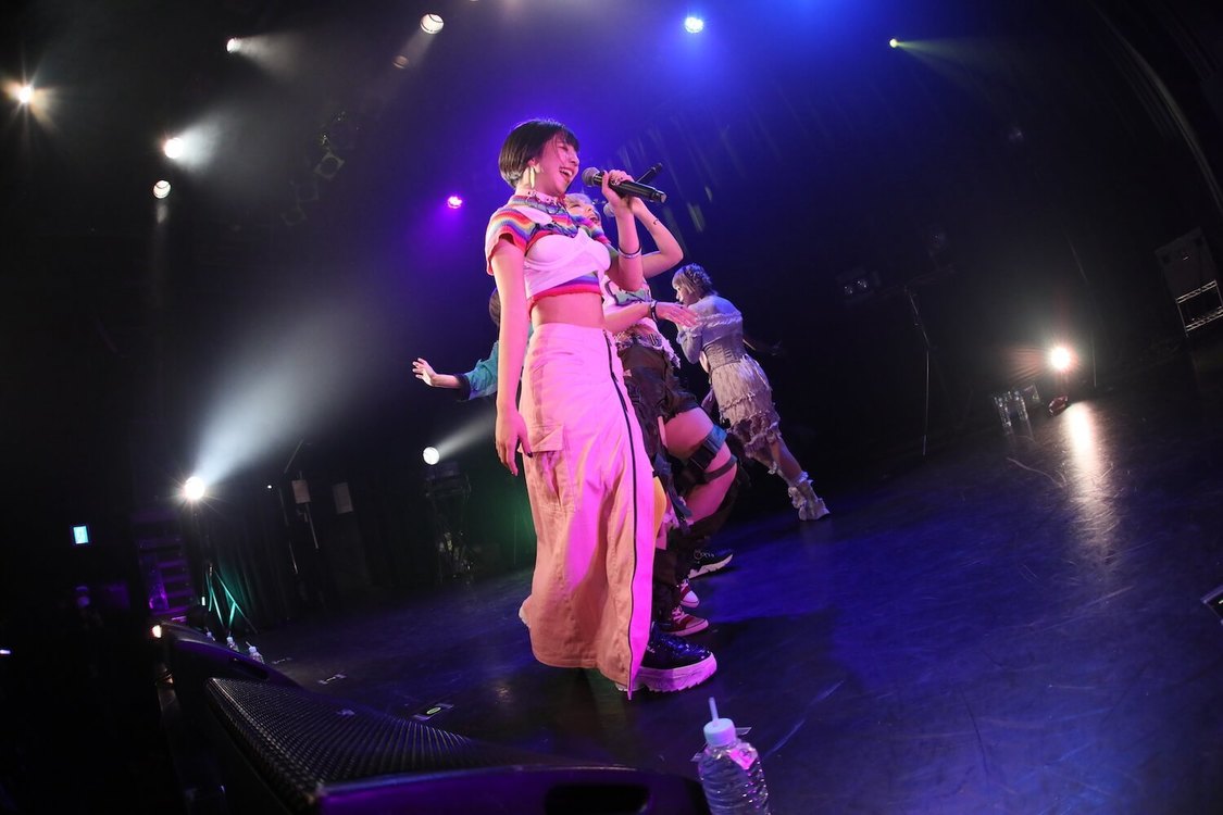 📸 画像：ミームトーキョー[ライブレポート]新メンバーとともに鮮烈なパフォーマンスを魅せつけた初ワンマンライブ「ここまで来れたのは、いつも支え
