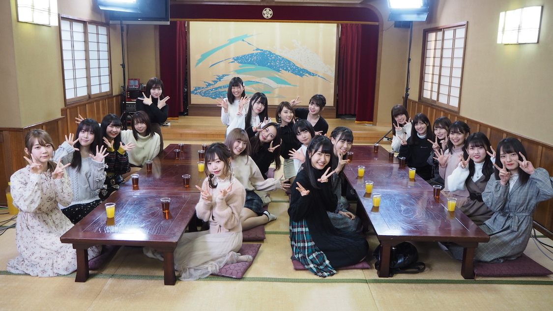 『ラスアイ、4時間よろしく！ SP～1周年コンサート全曲公開！＆大打ち上げバトル！～』より