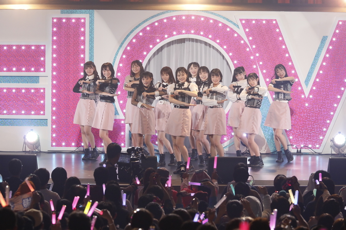 📸 画像：＝LOVE＜初めまして、=LOVEです。＞｜東京都・昭和女子大学 人見記念講堂（2019年2月16日）｜＝LOVE、4,000人を熱狂させた1stコンサート開催＋5th SGリリース