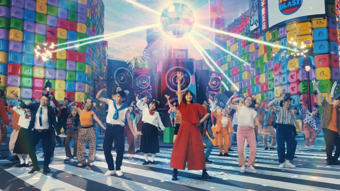 広瀬すず『トゥーンブラスト』新TV-CM場面写真