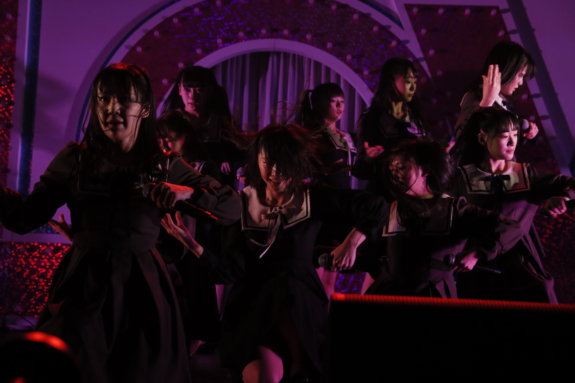 📸 画像：＝LOVE＜初めまして、=LOVEです。＞｜東京都・昭和女子大学 人見記念講堂（2019年2月16日）｜＝LOVE、4,000人を熱狂させた1stコンサート開催＋5th SGリリース