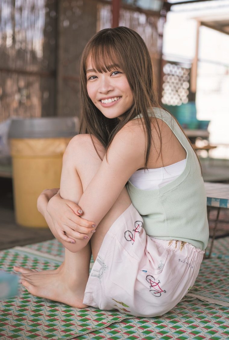 『blt graph.vol.70』セブンネットショッピング購入特典ポストカード【中村果蓮（26時のマスカレイド）】