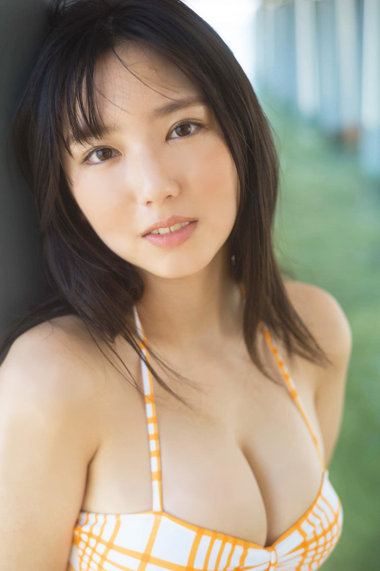 沢口愛華『グラビアザテレビジョンvol.56』（撮影：細居幸次郎）より