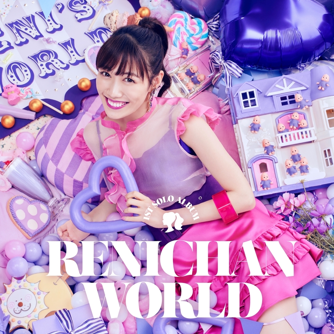 1stソロアルバム『れにちゃんWORLD』通常盤ジャケット写真