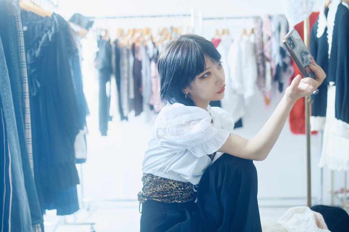 かてぃドキュメンタリーブック『ファッションカルト』収録カットより