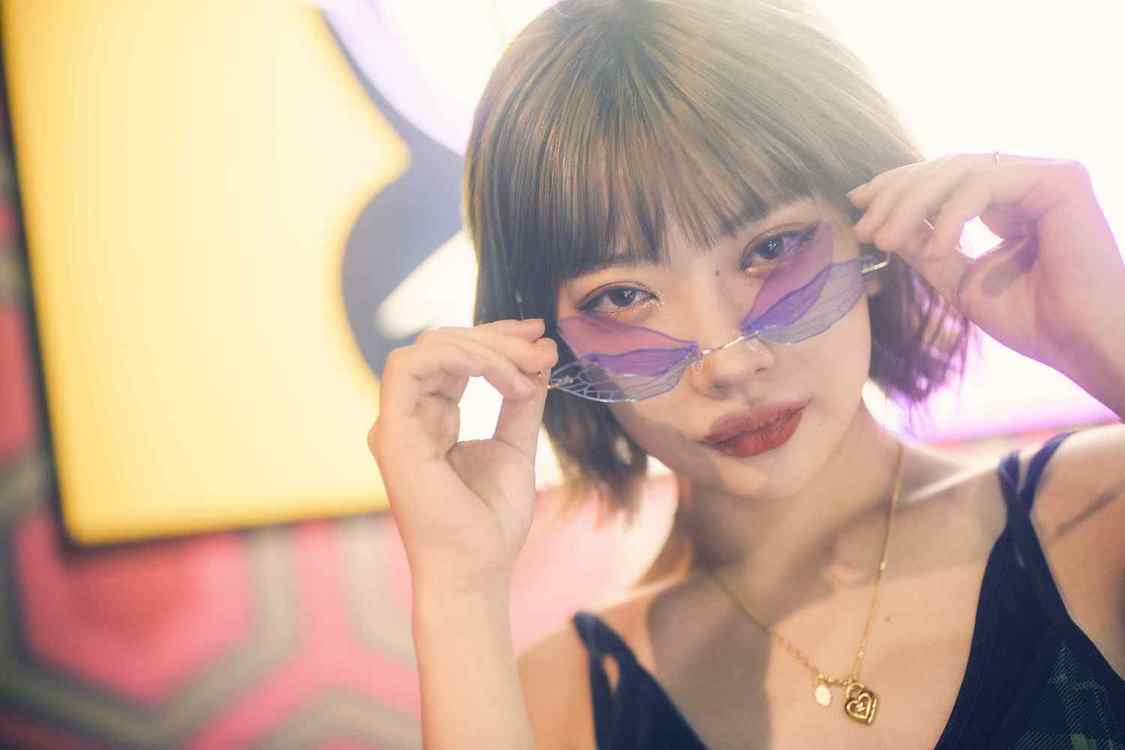 かてぃドキュメンタリーブック『ファッションカルト』収録カットより