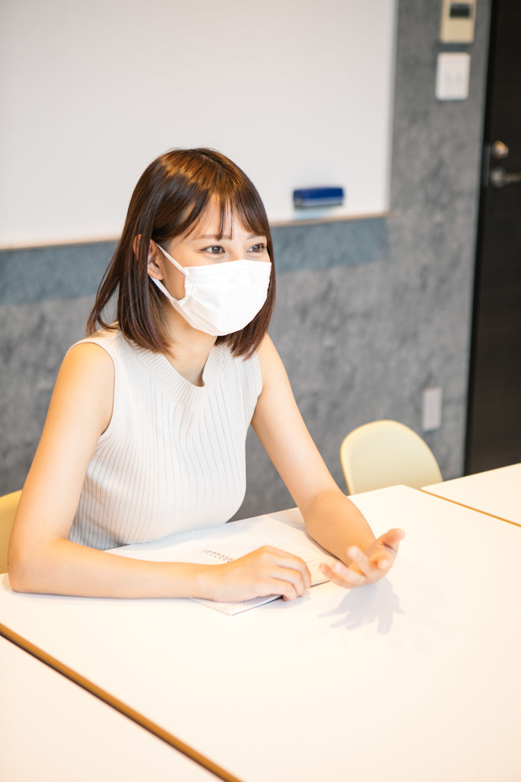 沖口優奈（マジカル・パンチライン）