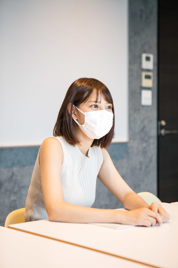 沖口優奈（マジカル・パンチライン）