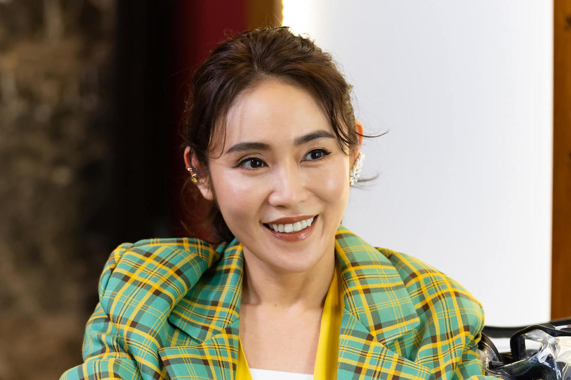 映画『ずっと独身でいるつもり？』1ショット写真（©2021日活）