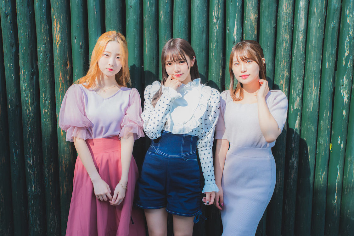 神楽胡音、津代美月、坂東遥（JamsCollection）