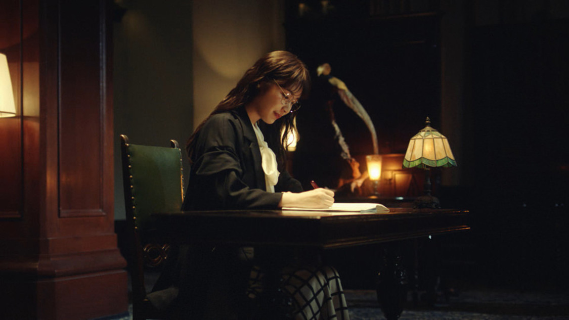 乃木坂46「君に叱られた」MVより