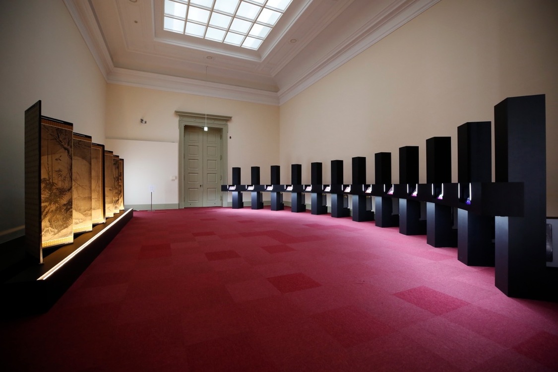 ＜春夏秋冬/フォーシーズンズ 乃木坂46＞　©乃木坂46LLC