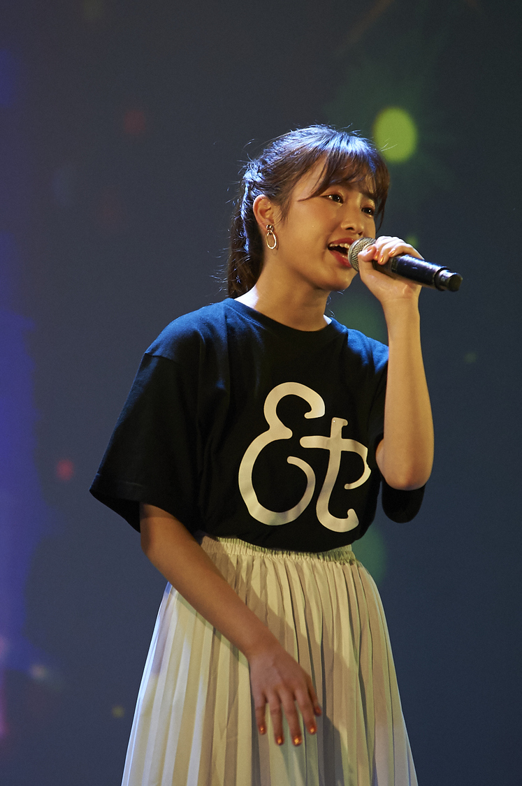 栗本優音　©2021 Zest, inc. / AEI