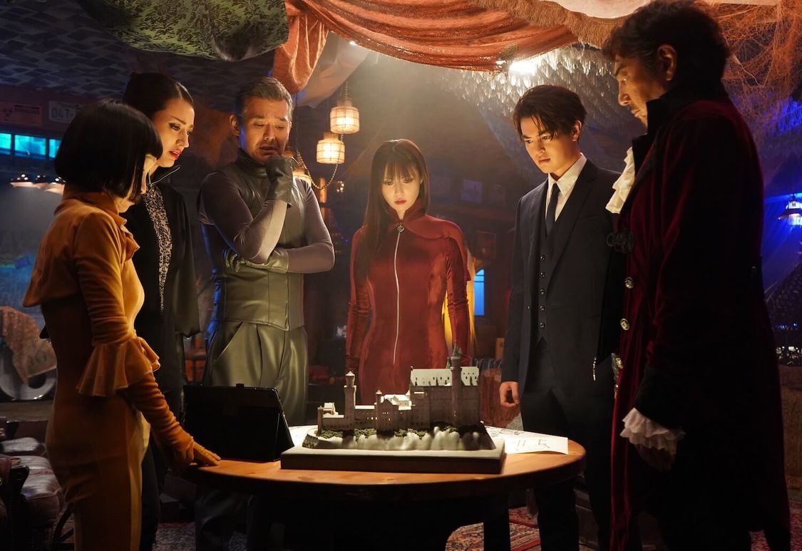 『劇場版 ルパンの娘』新場面写真（©横関大／講談社　©2021「劇場版 ルパンの娘」製作委員会）