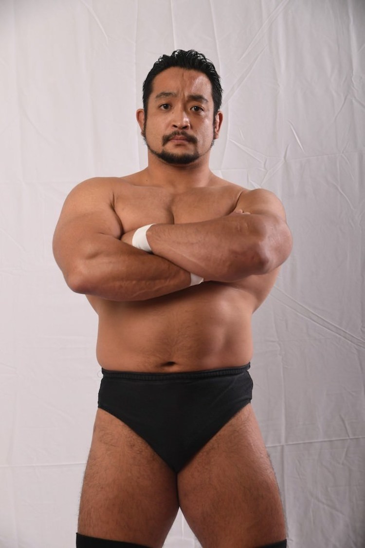 ゼウス役　関本大介（大日本プロレス）