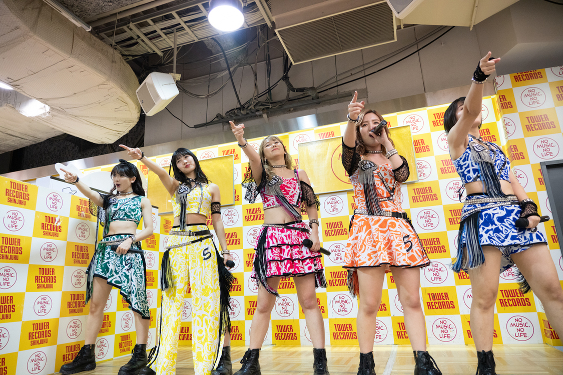 アップアップガールズ（仮）「アゲノミクス！！／キミロス／阿破乱舞」リリース記念イベント｜東京・タワーレコード新宿店（2019年2月21日）