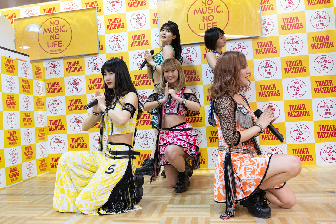 アップアップガールズ（仮）「アゲノミクス！！／キミロス／阿破乱舞」リリース記念イベント｜東京・タワーレコード新宿店（2019年2月21日）