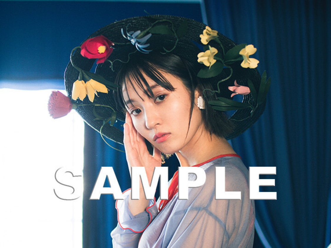 写真集『浪漫咲く』書泉グランデ＆書泉ブックタワー店舗特典オリジナル生写真