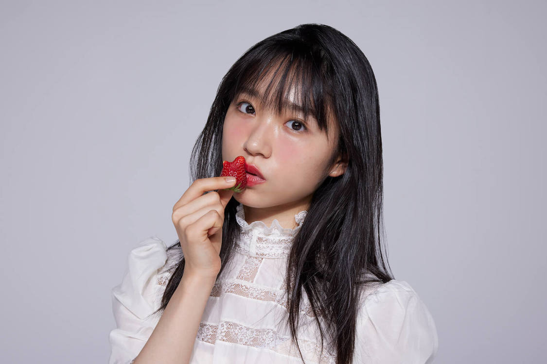 AKB48 村山彩希 山内瑞葵 岡田奈々 3名直筆サイン入りワイド