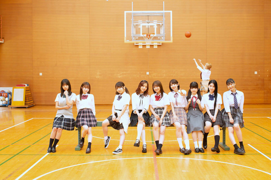 『魁!! ゼロイチ学園ビジュアルブック』アザーカット（撮影：佐賀章広　©月刊エンタメ／徳間書店）