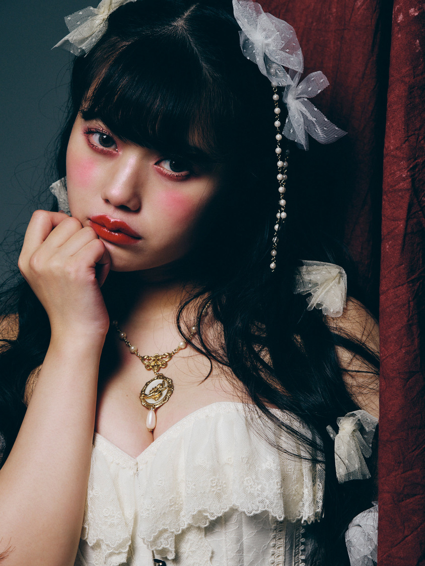 村田実果子（BLACKNAZARENE）『PnR』vol.1アザーカット（撮影：西槇太一）