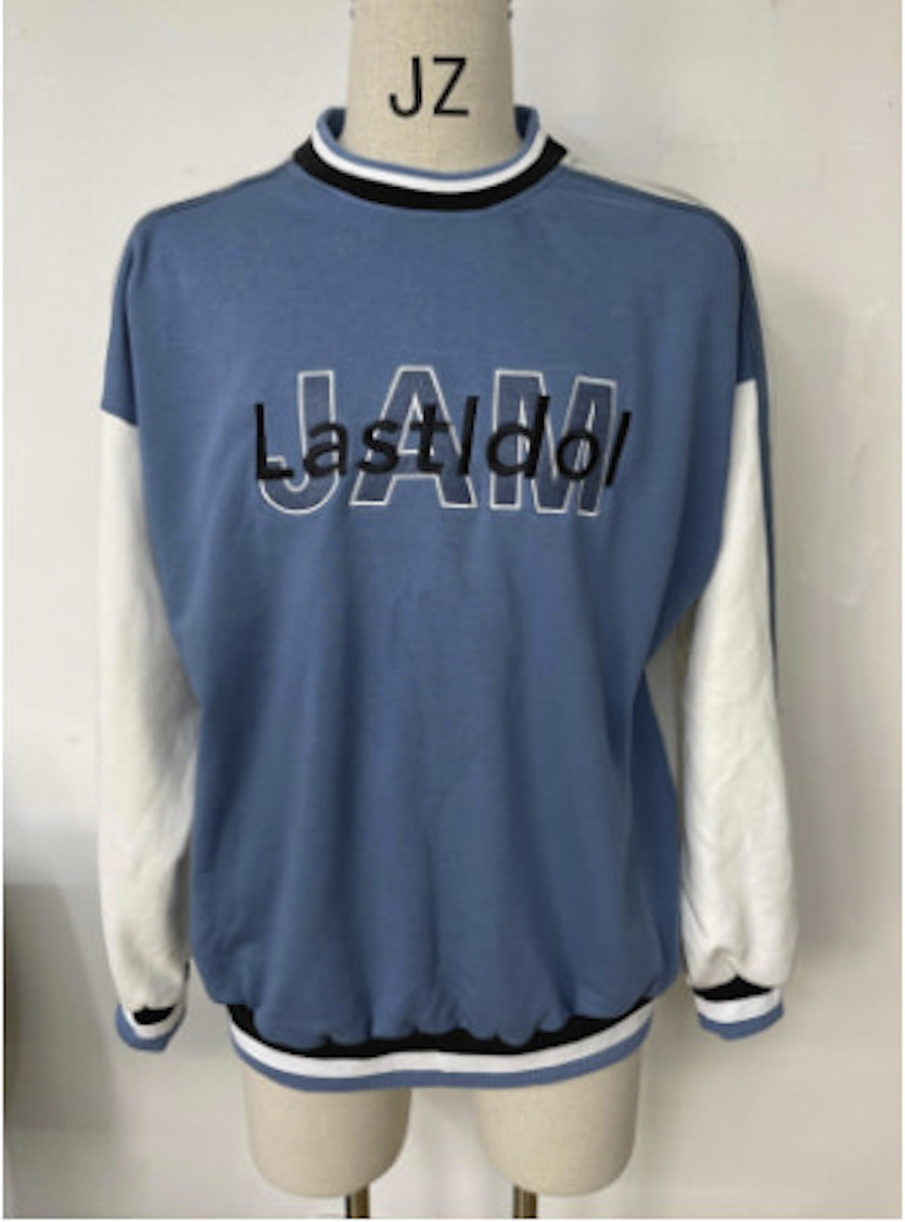 PIVOTDOOR「lastidol logo sweat」￥6,380（税込）