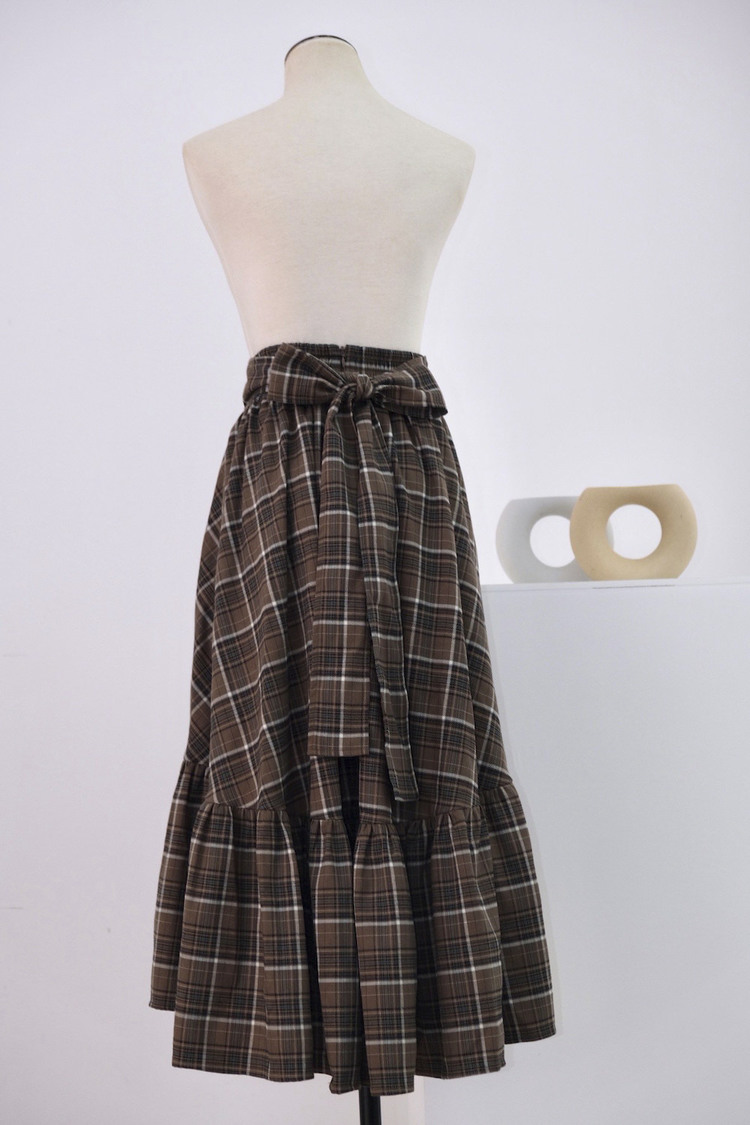 andrabbitt「バックリボンフレアスカート」￥8,360（税込）