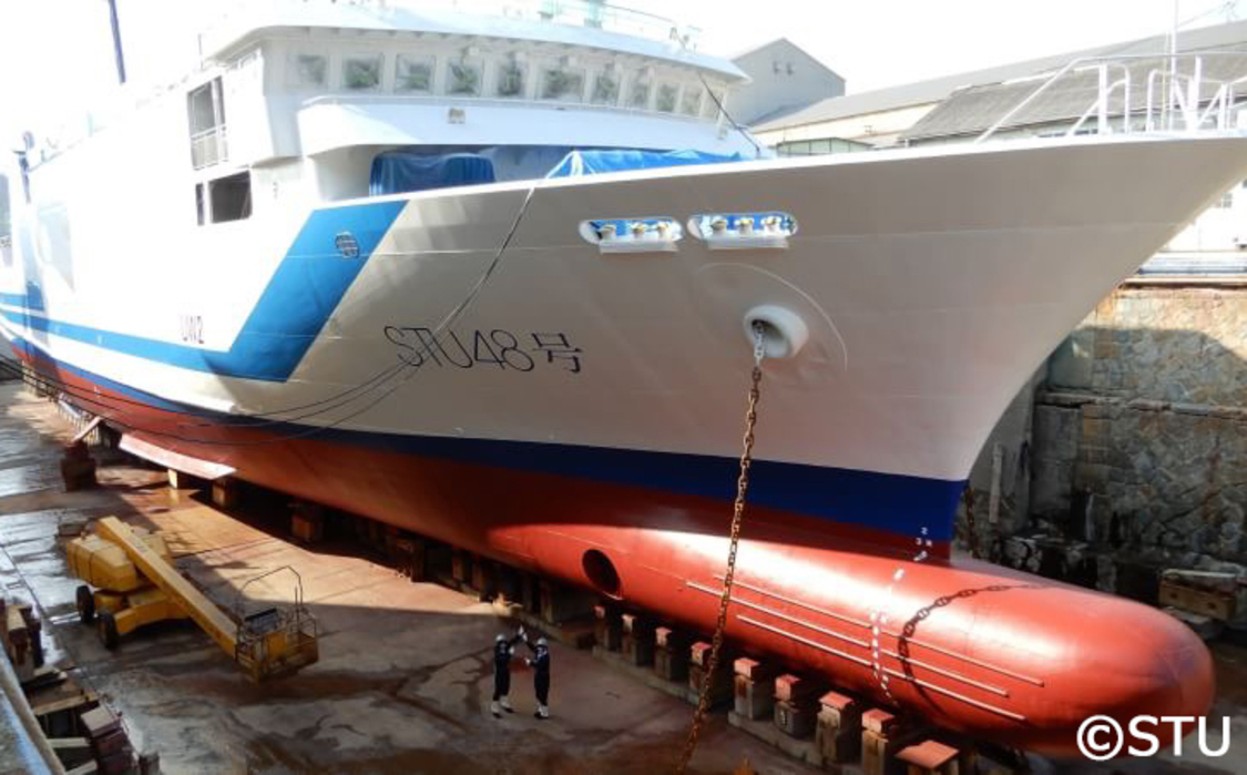 船名塗装完了後のSTU48号