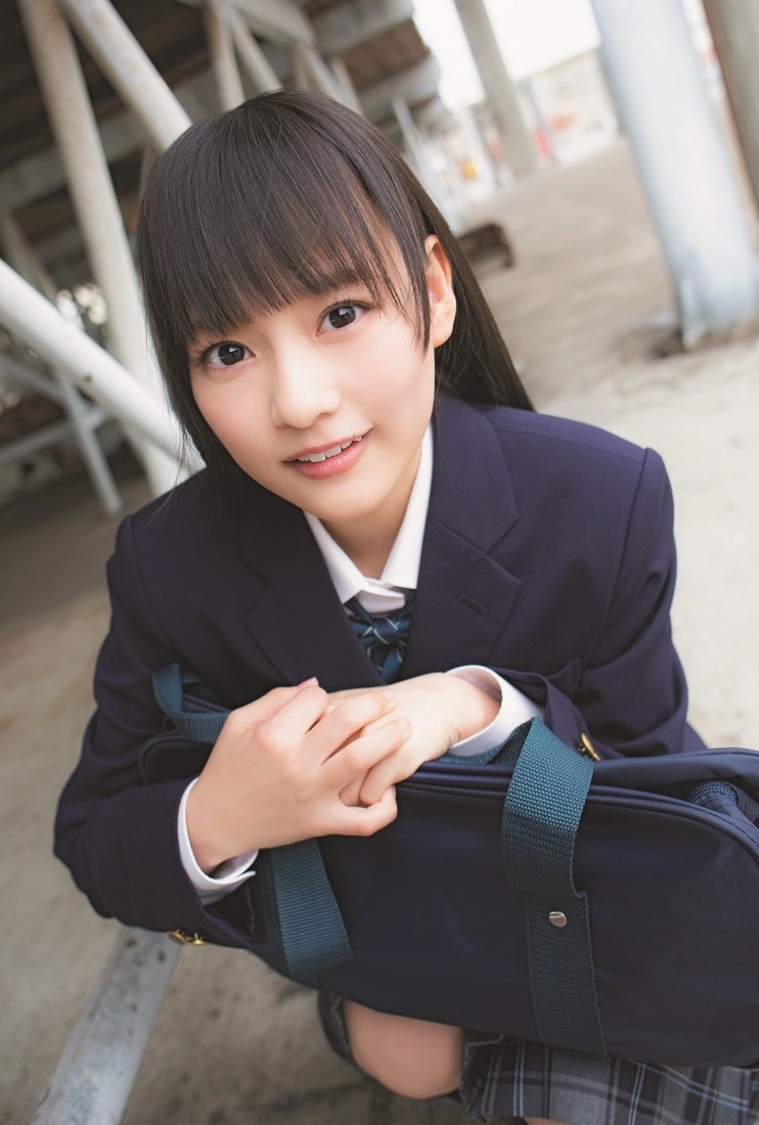 齊藤なぎさ　等身大タペストリー 駿河屋 -<中古>イコールラブ(=LOVE)/齊藤なぎさ/全身/イコール