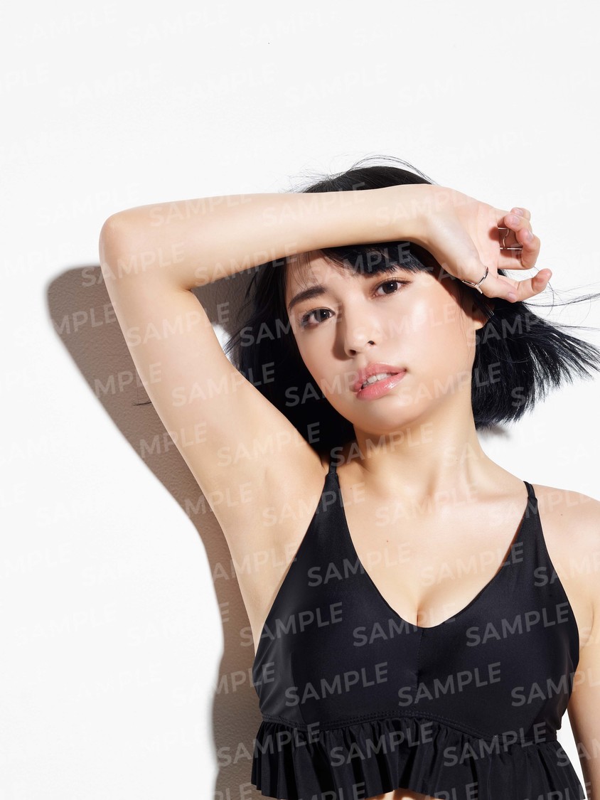 ［3冊セット券］ 特典4：生写真1枚（全1種・サインなし） 