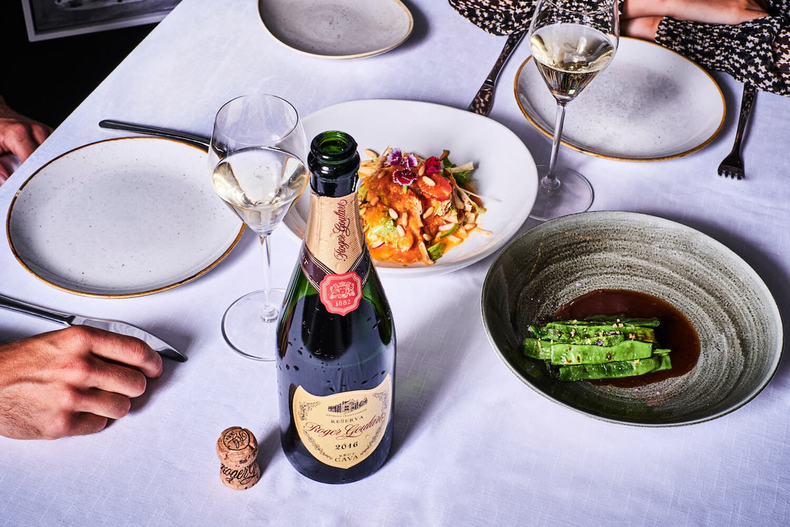 「ロジャーグラート」