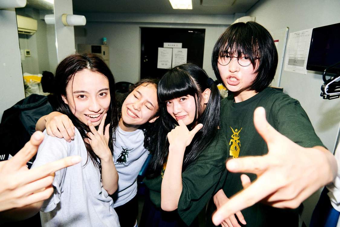 新しい学校のリーダーズ＜無名ですけど東名阪福ワンマン〜あいつの弱点パイナポー〜＞TSUTAYA O-WEST（2021年10月16日）