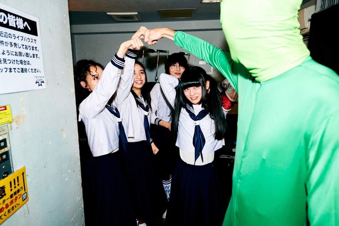 新しい学校のリーダーズ＜無名ですけど東名阪福ワンマン〜あいつの弱点パイナポー〜＞TSUTAYA O-WEST（2021年10月16日）