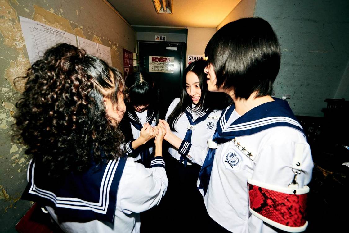 新しい学校のリーダーズ＜無名ですけど東名阪福ワンマン〜あいつの弱点パイナポー〜＞TSUTAYA O-WEST（2021年10月16日）