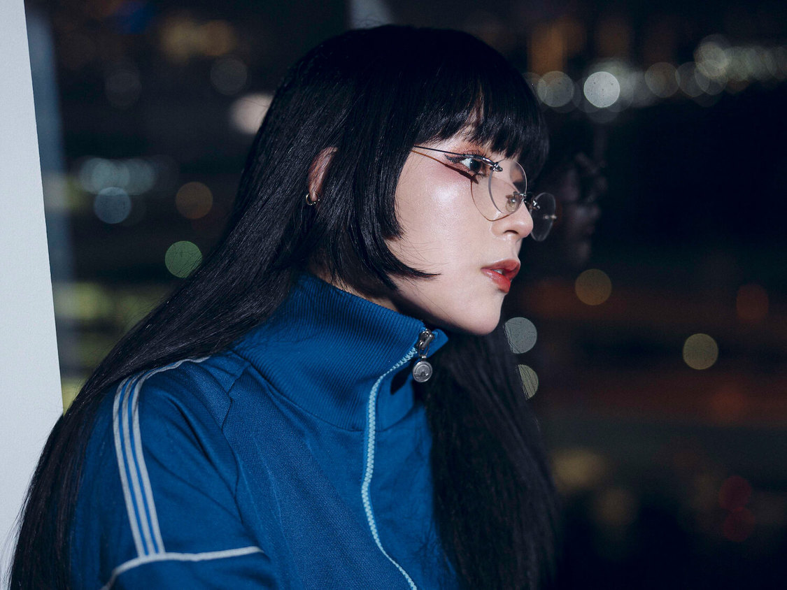 DAOKO『あの夜』誌面カットより