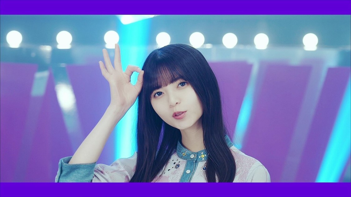 「ロマンティックいか焼き」より（Ⓒ乃木坂 46LLC ⒸKYORAKU）