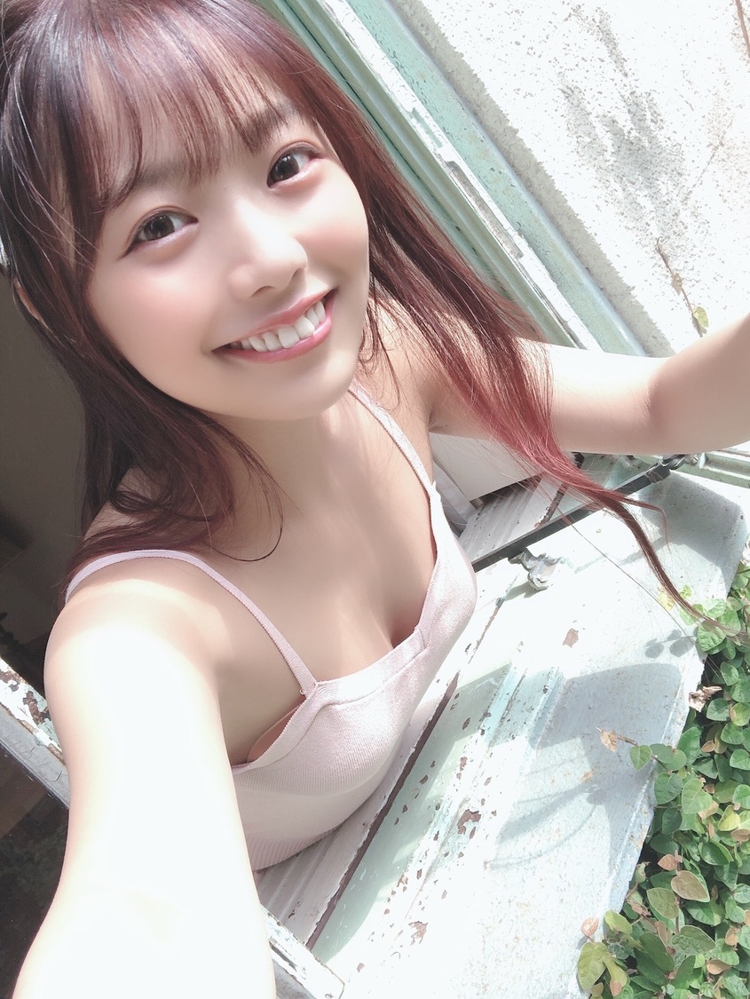 BOCCHI。福丸雛『週刊ヤングジャンプ』オフショット