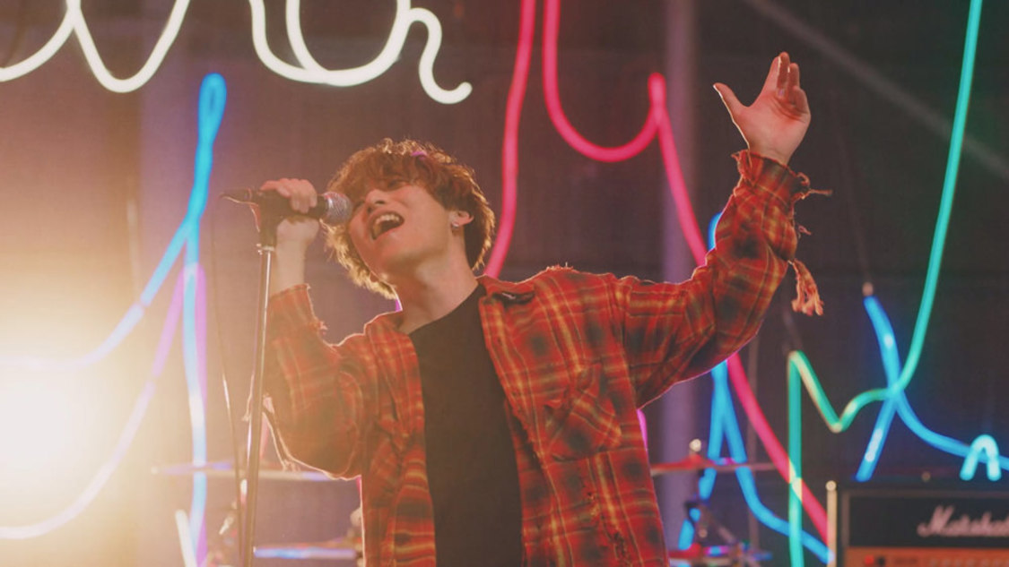 Thinking Dogs「エキストラ」MVより