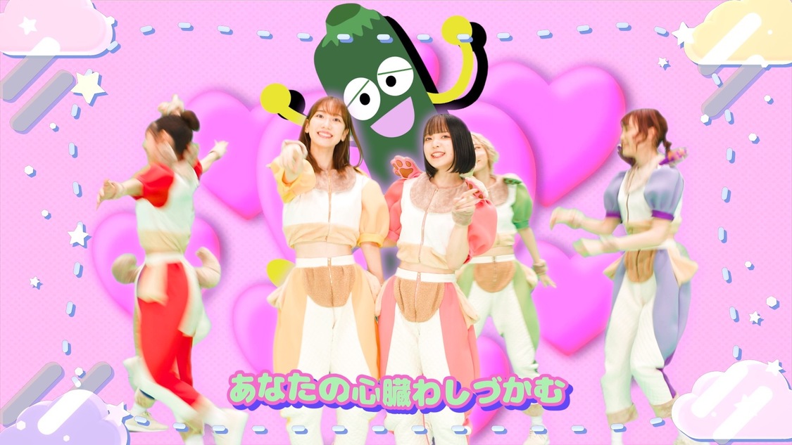 「柏木由紀なりの豆柴の大群 -ずっと気になるズッキーニ-」MVより