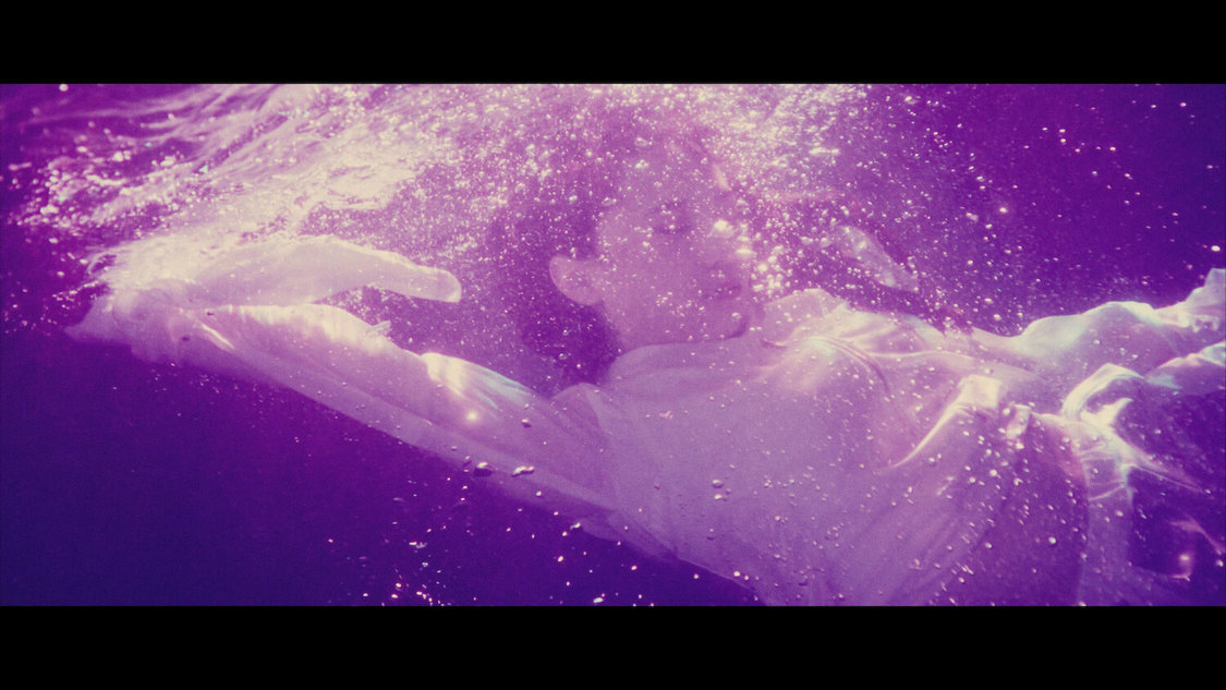 EMPiRE「To continue」MVより