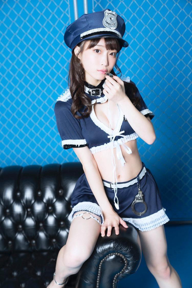 #ババババンビ 岸みゆ（撮影：©カノウリョウマ／週刊ビッグコミックスピリッツ）